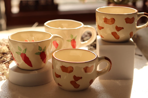 Peek-a-Boo Mugs