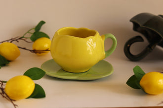 Tulip Hug Mugs