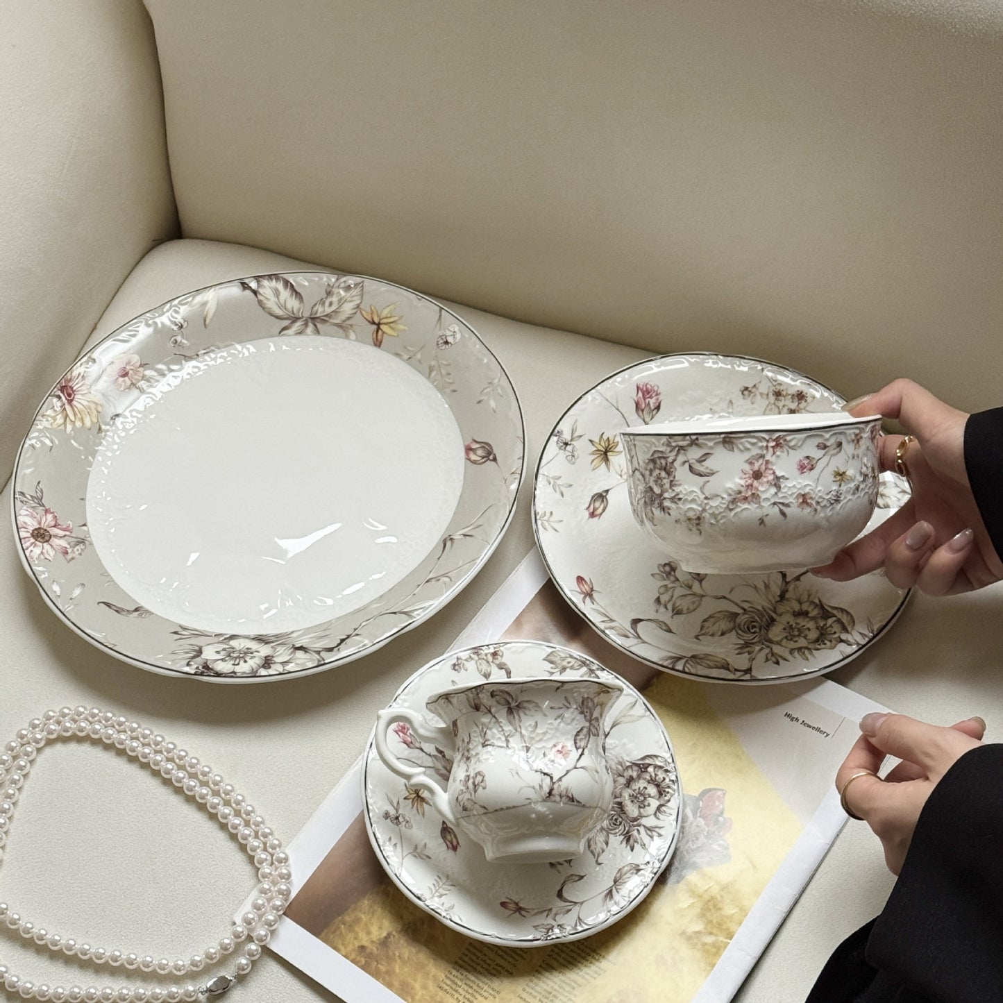 Orchid Lace Ceramic set