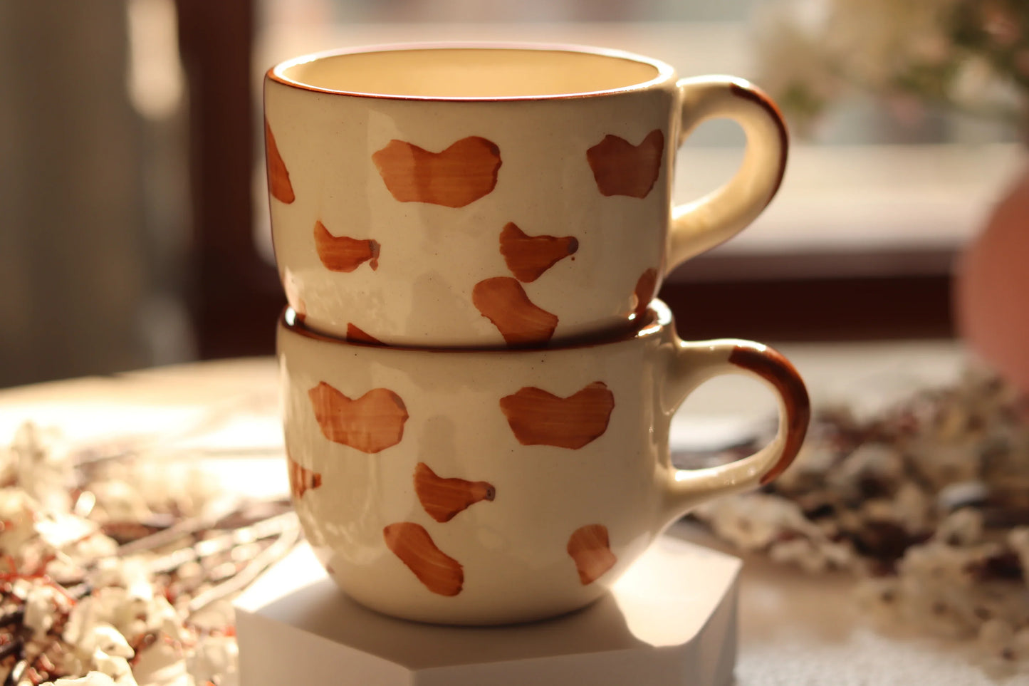 Peek-a-Boo Mugs